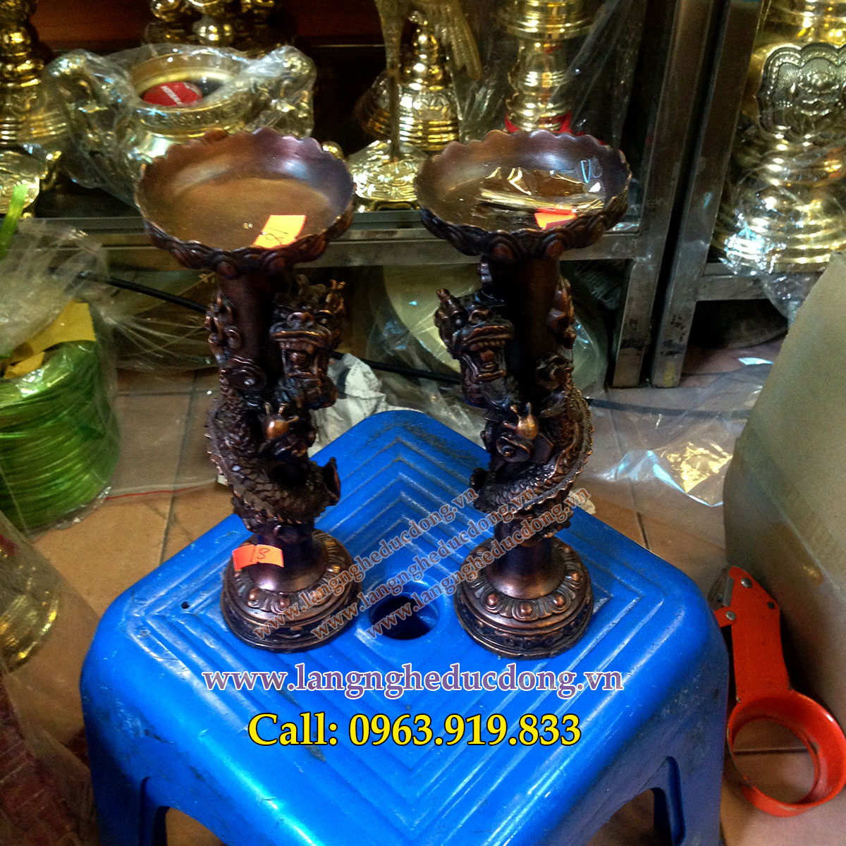 langngheducdong.vn - đôi nến thờ rồng cuốn cao 21cm
