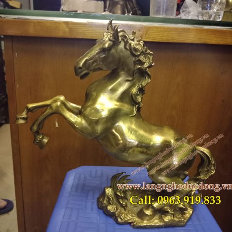 langngheducdong.vn - tượng ngựa đồng, ngueaj phong thủy, ngựa trang trí, đúc tượng ngựa đồng