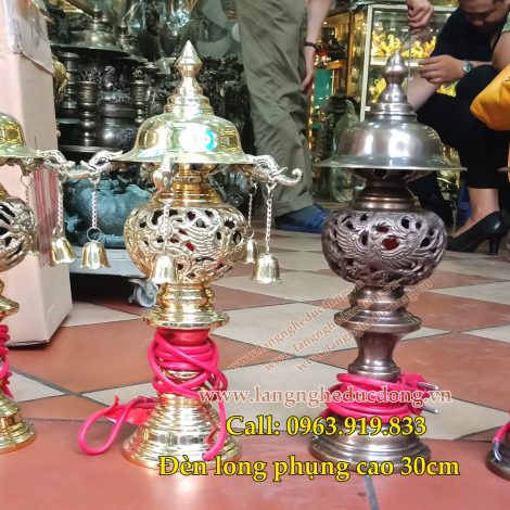 langngheducdong.vn - đôi đèn thờ cỡ nhỏ, đôi đèn thờ bằng đồng, mẫu đèn thờ long hụng