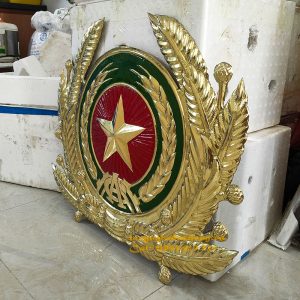 huy hiệu CA bằng đồng lá