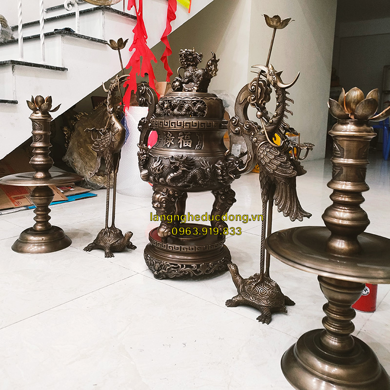 Bộ Ngũ Sự Đỉnh Đồng Song Long Chầu Nguyệt 60cm – Sắc Hun Nâu Giả Cổ đồng vàng cát tút