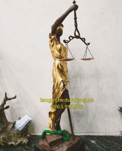 tượng nữ thần công lý, nữ thần công lý bằng đồng, tượng Lady Justice, Lady Justice