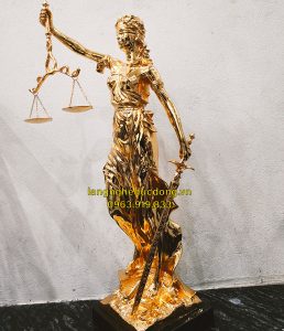 tượng nữ thần công lý, nữ thần công lý bằng đồng, nữ thần công lý